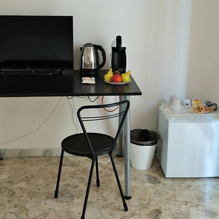 Kamila Guest House Bari Buitenkant foto