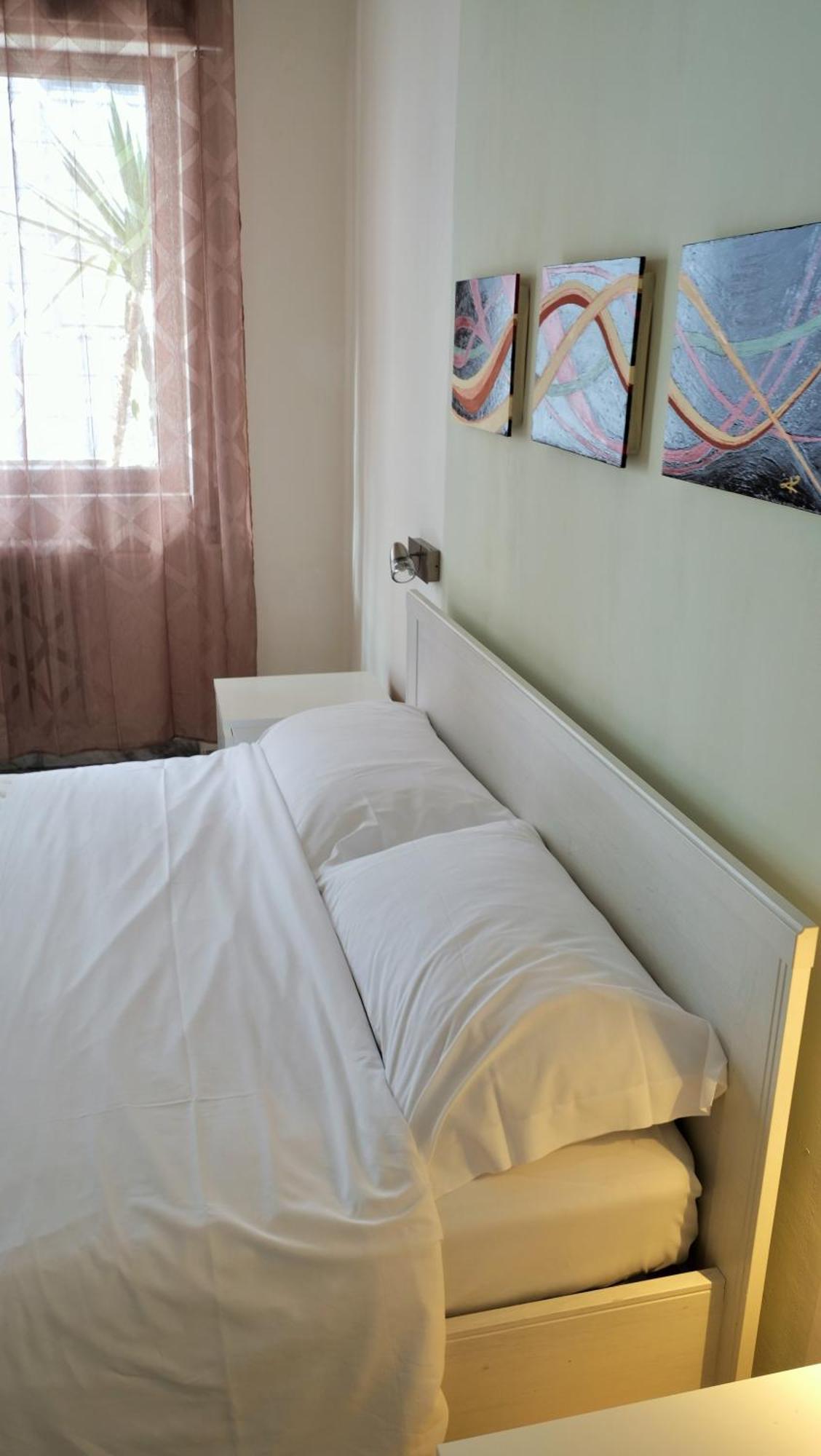 Kamila Guest House Bari Buitenkant foto