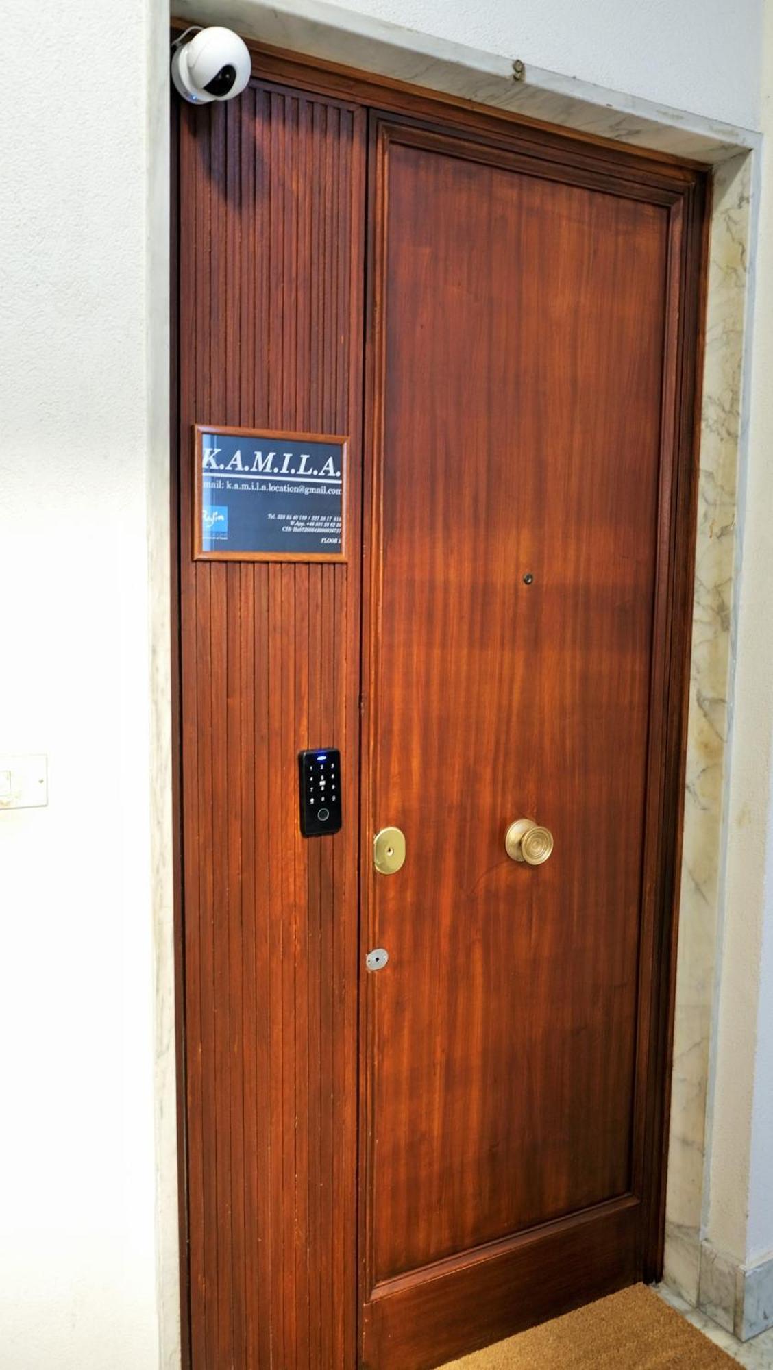 Kamila Guest House Bari Buitenkant foto