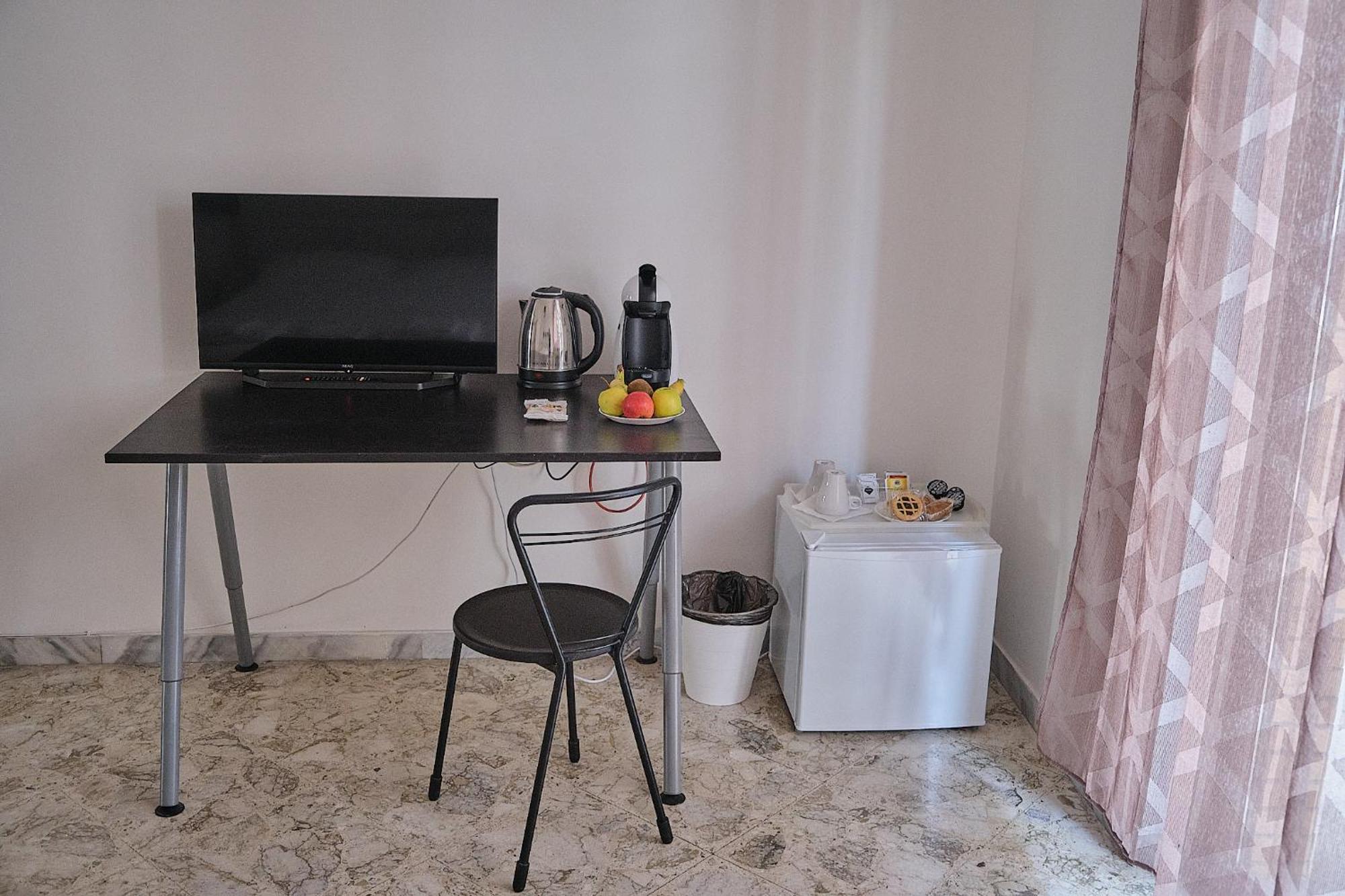 Kamila Guest House Bari Kamer foto
